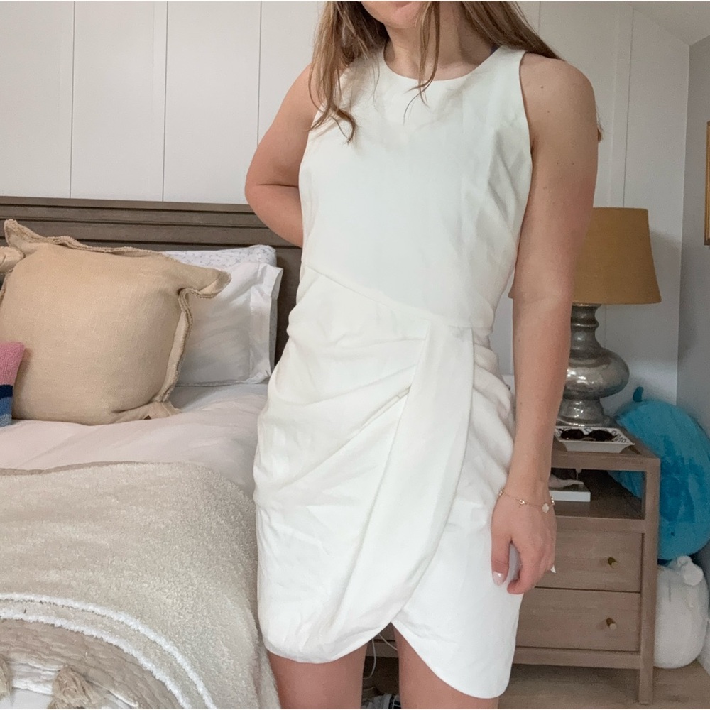 Brand new Black Halo white dress (with tags)